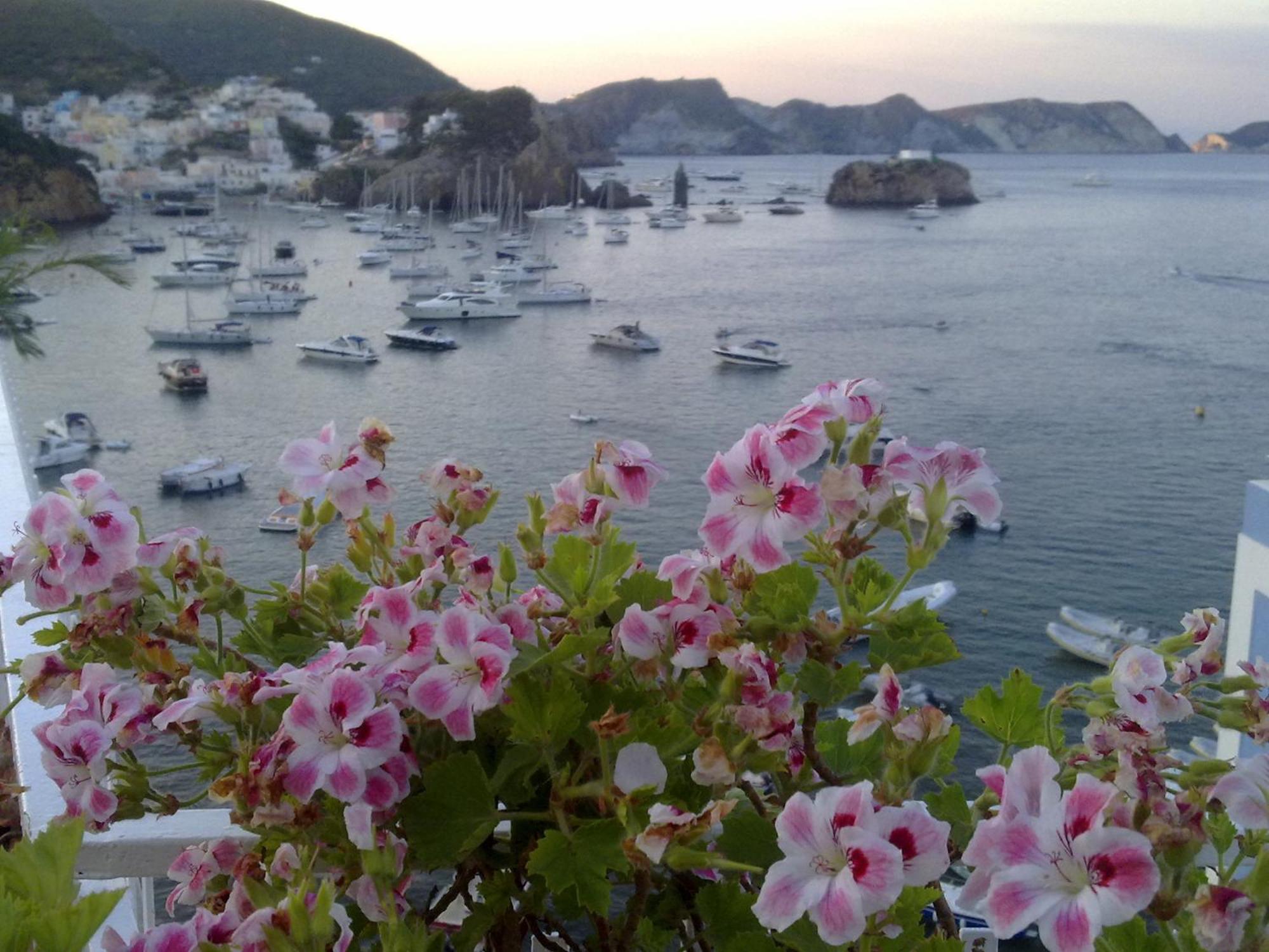 Hotel La Baia Ponza