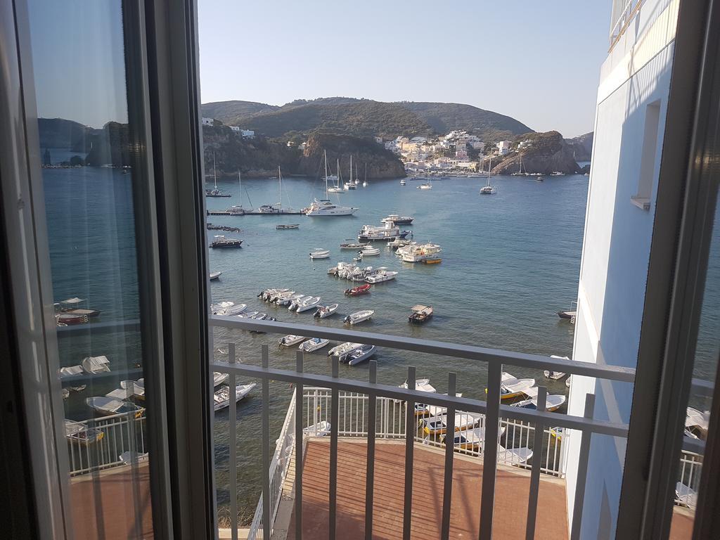 La Baia Hotel